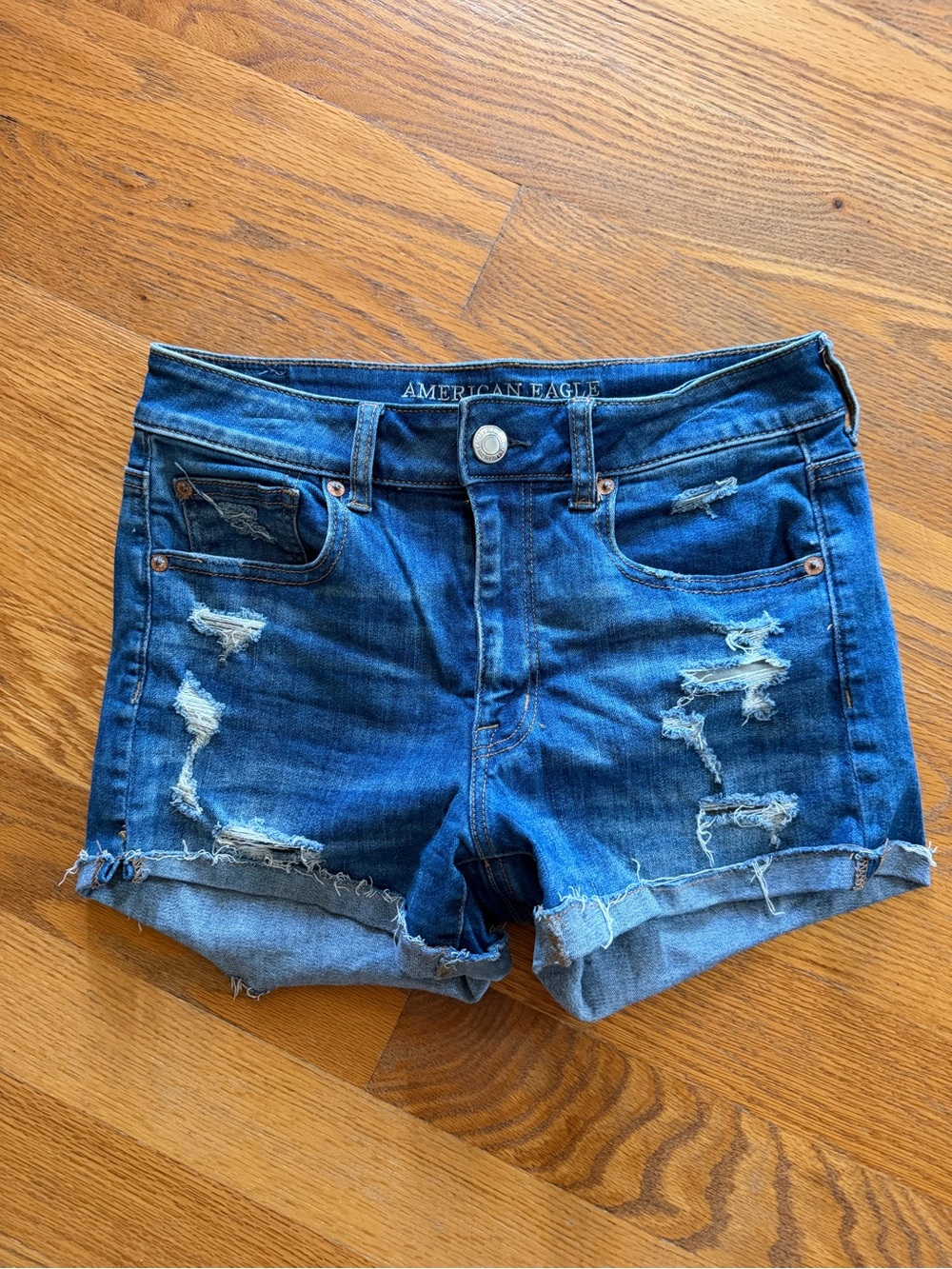 American Eagle Outfitters Women's Distressed Stretch Shortie Shorts size 8